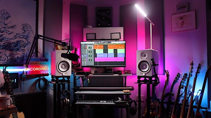Silverman Sound Studios Royalty Free Music Composition Studio